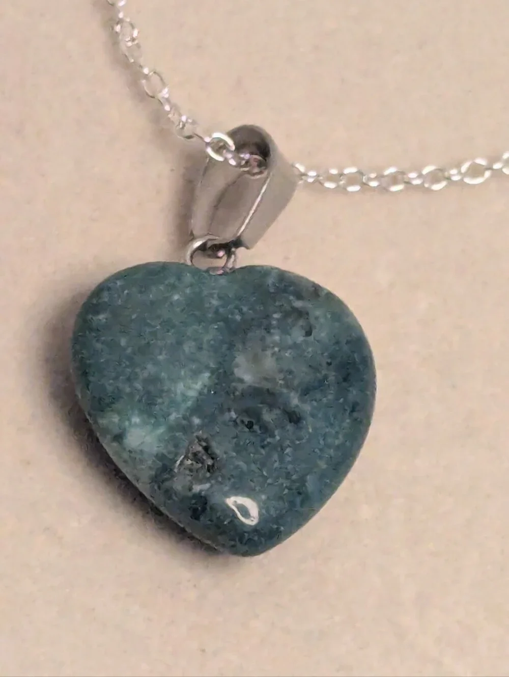 Blue‑Green Agate Heart Pendant • 18